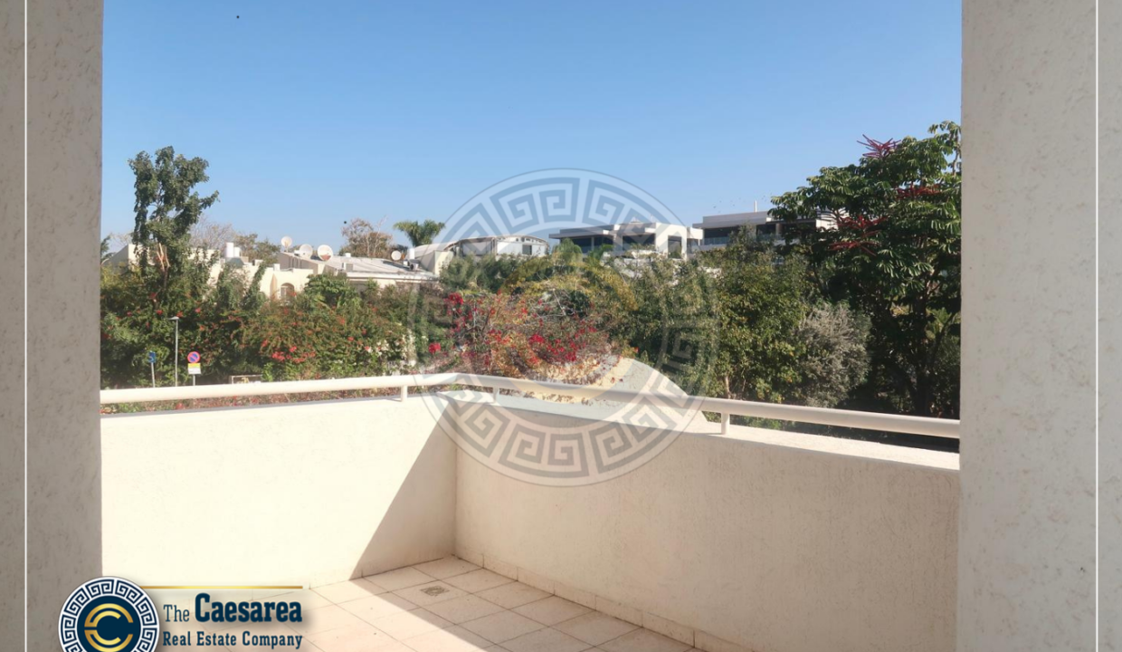 קוטג' למכירה בקיסריה בשכונת הצמרות בייצוג בלעדי