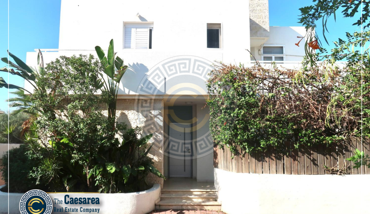 קוטג' למכירה בקיסריה בשכונת הצמרות בייצוג בלעדי