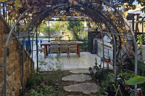 וילה למכירה בקיסריה בשכונת הגולף 2026