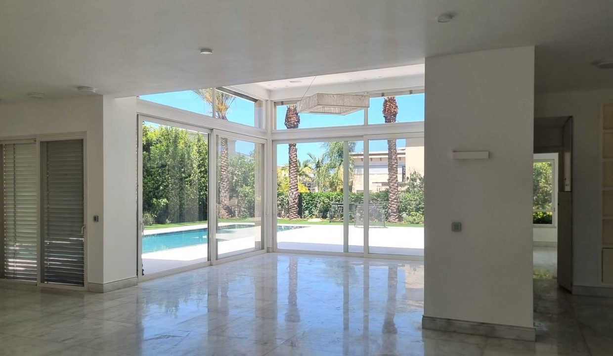 וילה למכירה בקיסריה - החברה לנדלן קיסריה