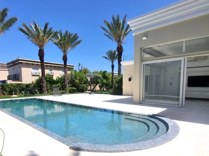 וילה למכירה בקיסריה - החברה לנדלן קיסריה